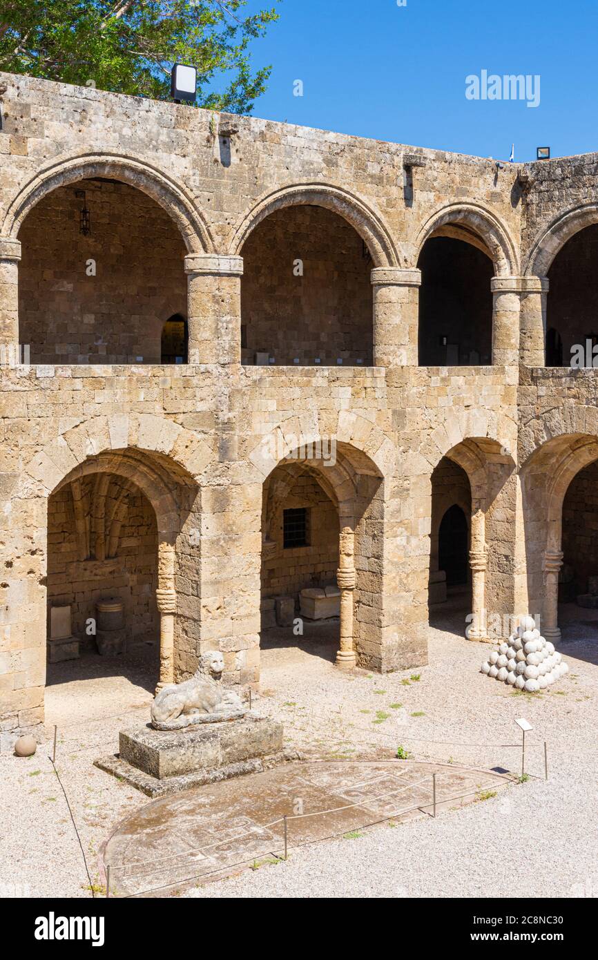 Courtyard and colonnade of the Archaeological Museum of Rhodes in the former hospital of the Knights of Saint John, Rhodes Town, Rhodes Island, Greece Stock Photo