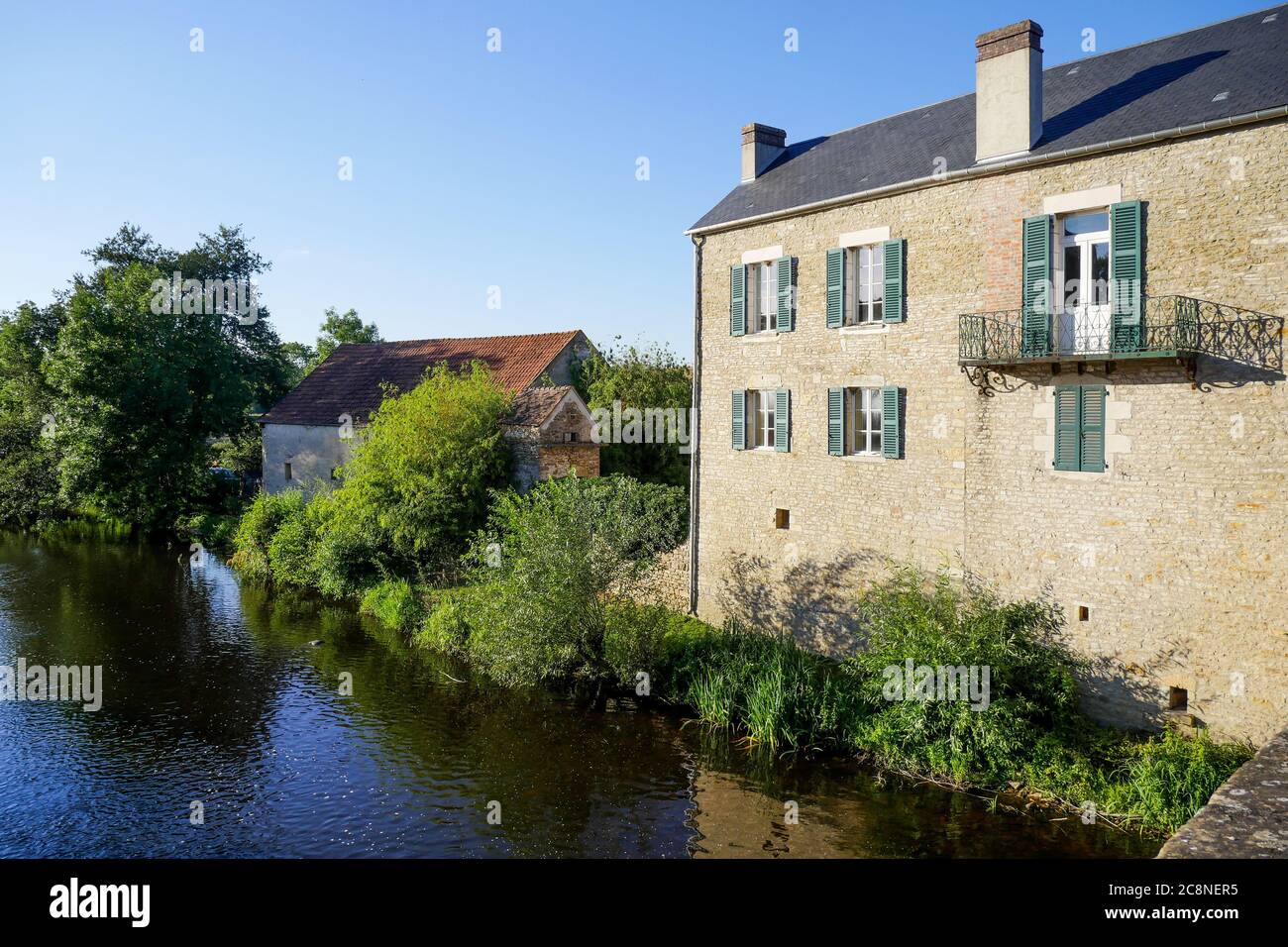 Cure Rivier La Cure river, Saint-Pere, Yonne, Bourgogne-Franche-Comté, France Stock ...