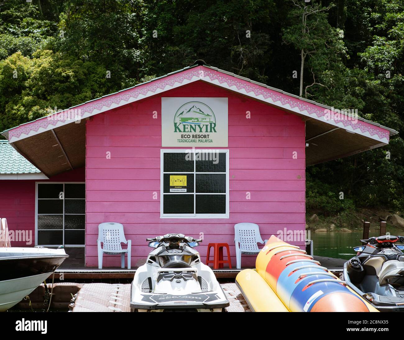 Kenyir Malaysia July 22 2020 Kenyir Eco Resort Water Chalet The First Floating Resort In Kenyir Lake Terengganu Stock Photo Alamy