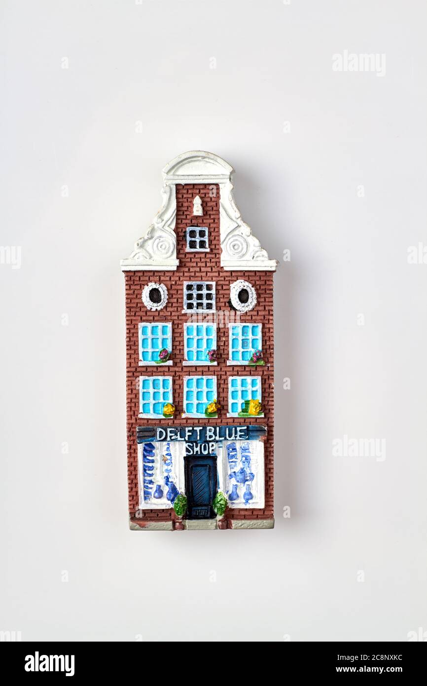 Delft blue house hi-res stock photography and images - Alamy