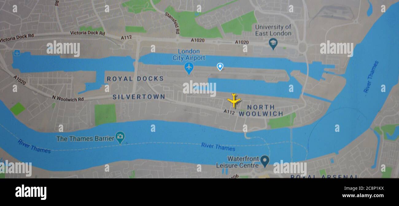 air traffic over London city airport (25 july 2020, UTC 21.14) on Internet  with Flightradar 24 site, during the Coronavirus Pandemic Stock Photo -  Alamy