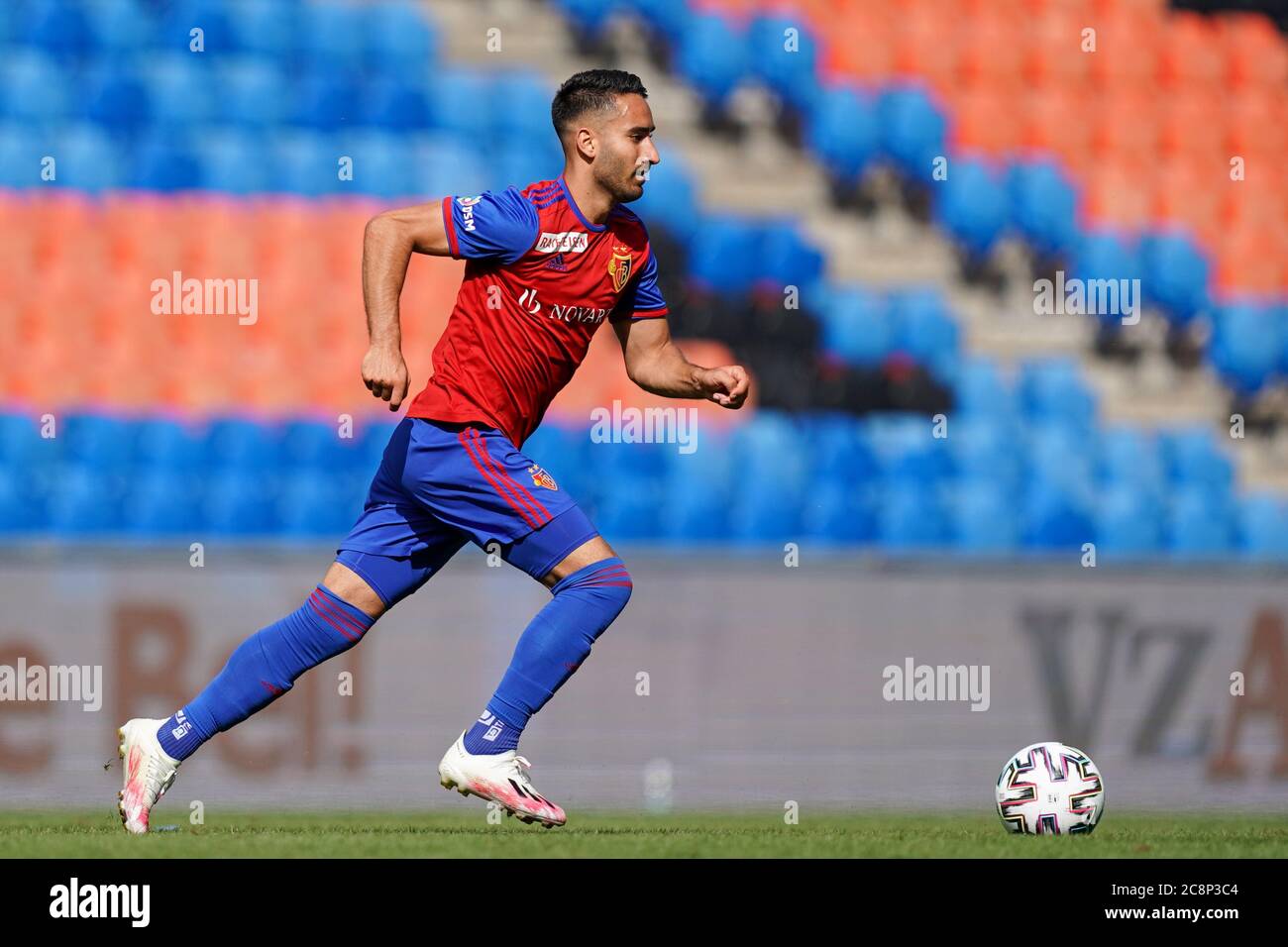 Samuele Campo of FC Basel in action during the Super League football match  between FC Basel 1893 and FC Lugano Daniela Porcelli/SPP Stock Photo - Alamy