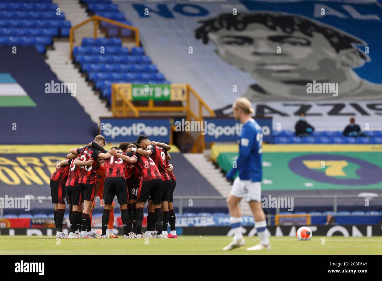 Liverpool, UK. 26th July, 2020. Bournemouth team huddle before the Premier League match between Everton and Bournemouth at Goodison Park on July 26th 2020 in Liverpool, England. (Photo by Daniel Chesterton/phcimages.com) Credit: PHC Images/Alamy Live News Stock Photo