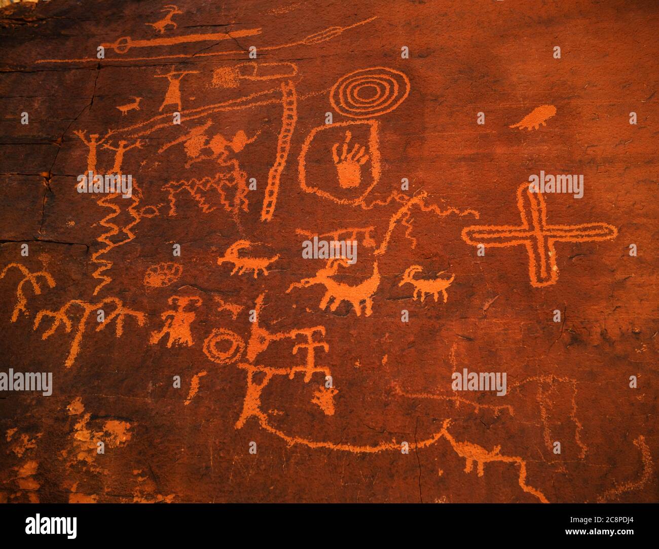 Cave wall drawings hires stock photography and images Alamy