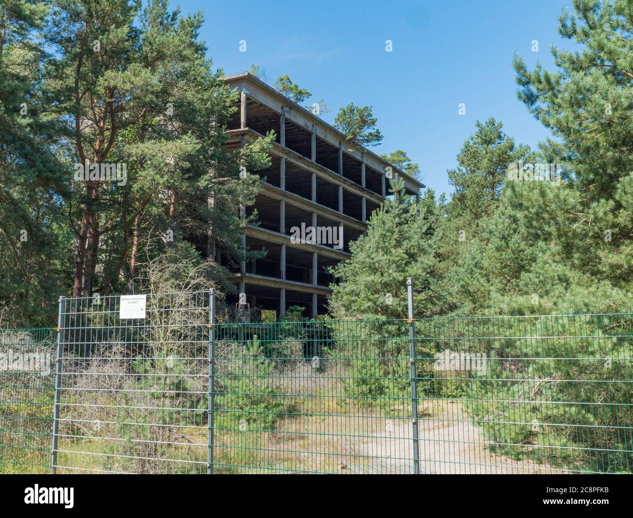 Nazi ruine prora hi-res stock photography and images - Alamy