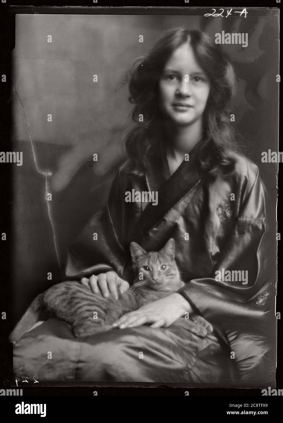 1910s portraits hi-res stock photography and images - Alamy