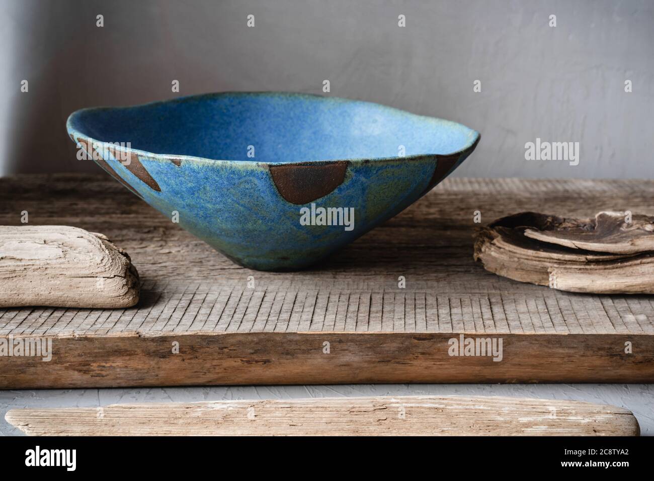 Piccolo Blu in ceramica ciotole giapponesi in vendita a Kyoto, Giappone  Foto stock - Alamy