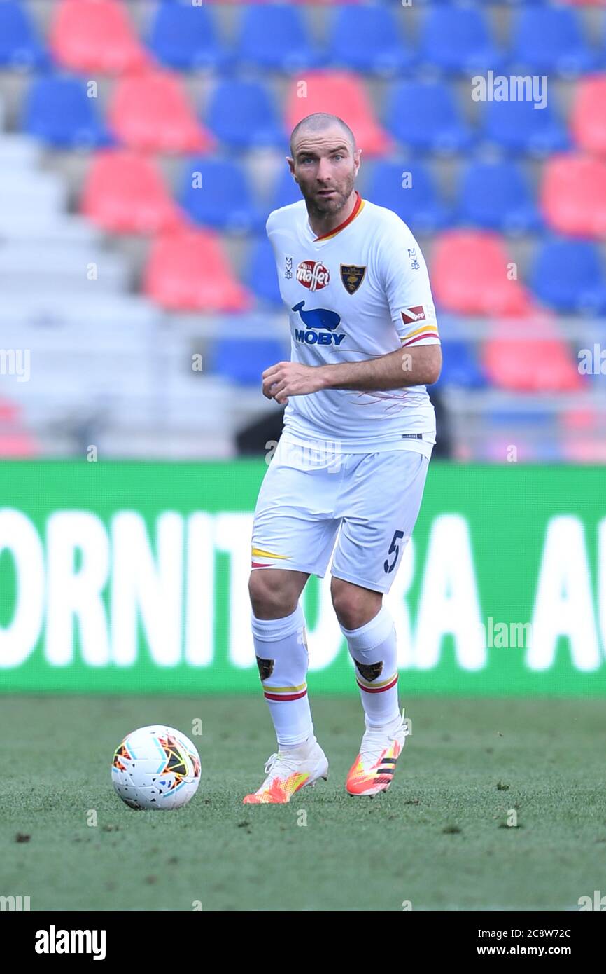 Captain Fabio Lucioni (US Lecce) raises the cup to the sky for the