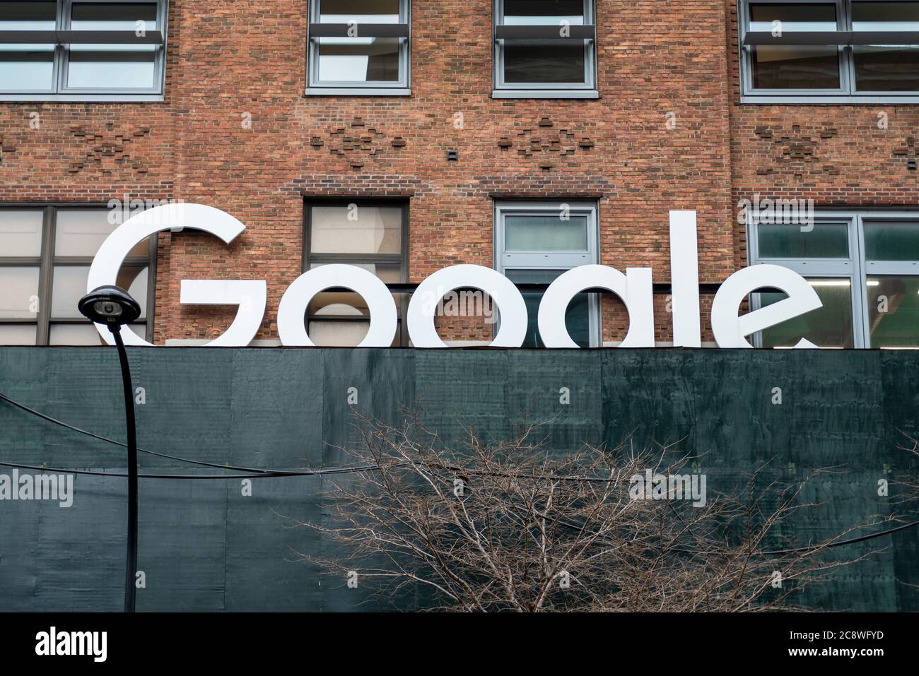 USA: Google Office in the Chelsea neighborhood of Manhattan, New York City.Photo from 11. December 2019. | usage worldwide Stock Photo