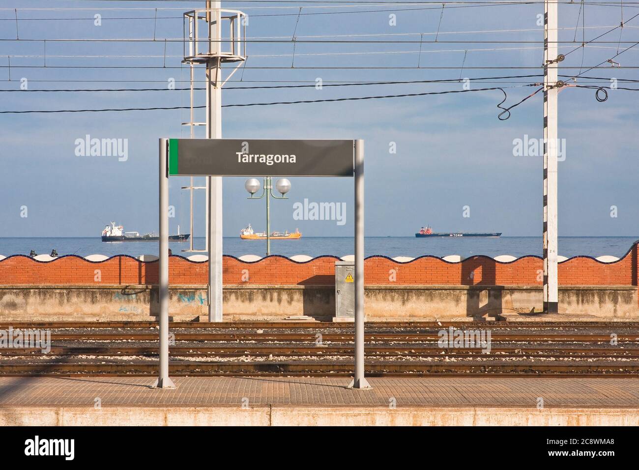 The railway station of Tarragona. Spain Stock Photo Alamy