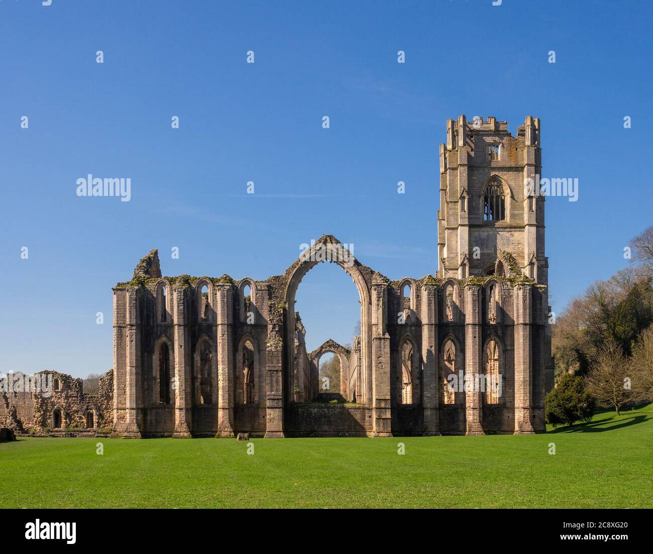 Fountains Abbey ruins, Ripon, UK Stock Photo Alamy