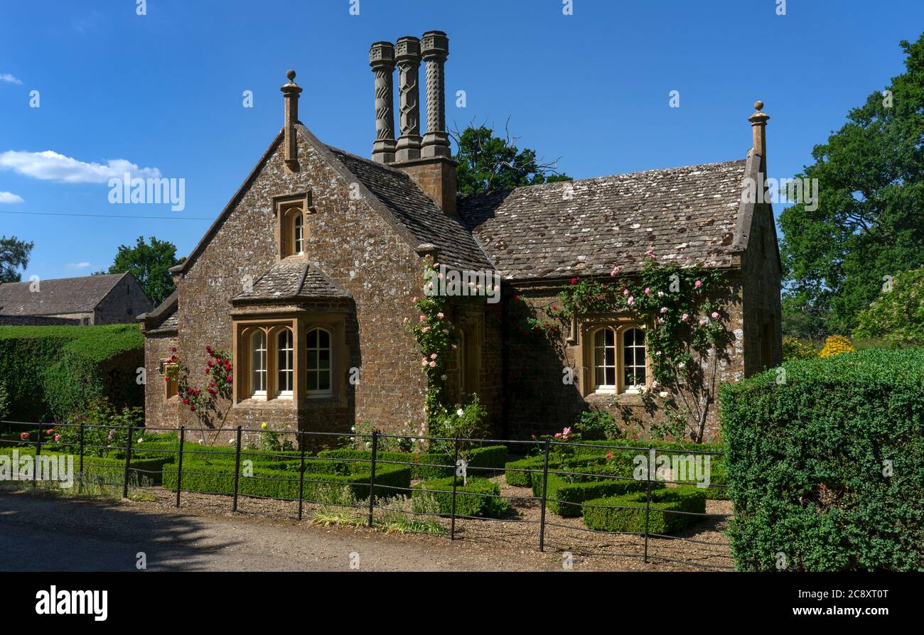 Lodge gatehouse at Rousham House and Gardens,Oxfordshire,England Stock Photo