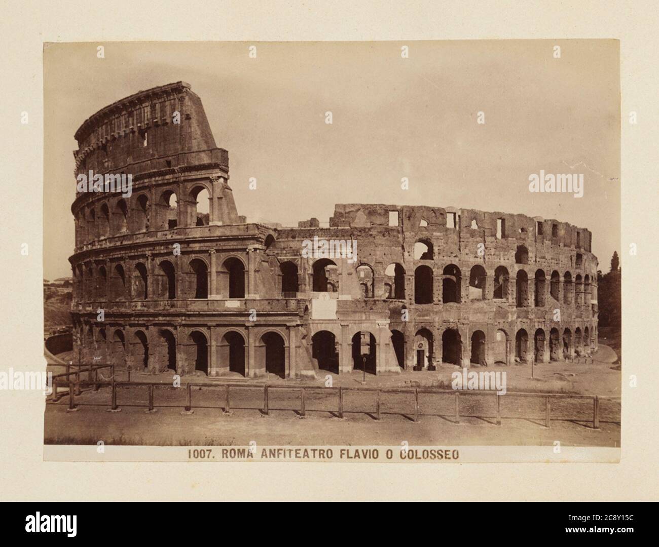 Colosseo black and white hi-res stock photography and images - Alamy