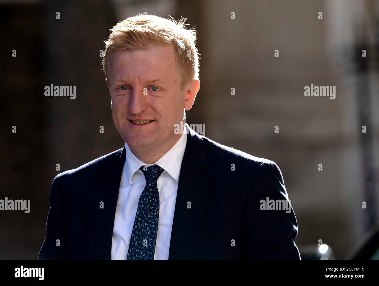 Oliver Dowden, Culture Secretary arrives at a cabinet meeting in Downing Street Stock Photo