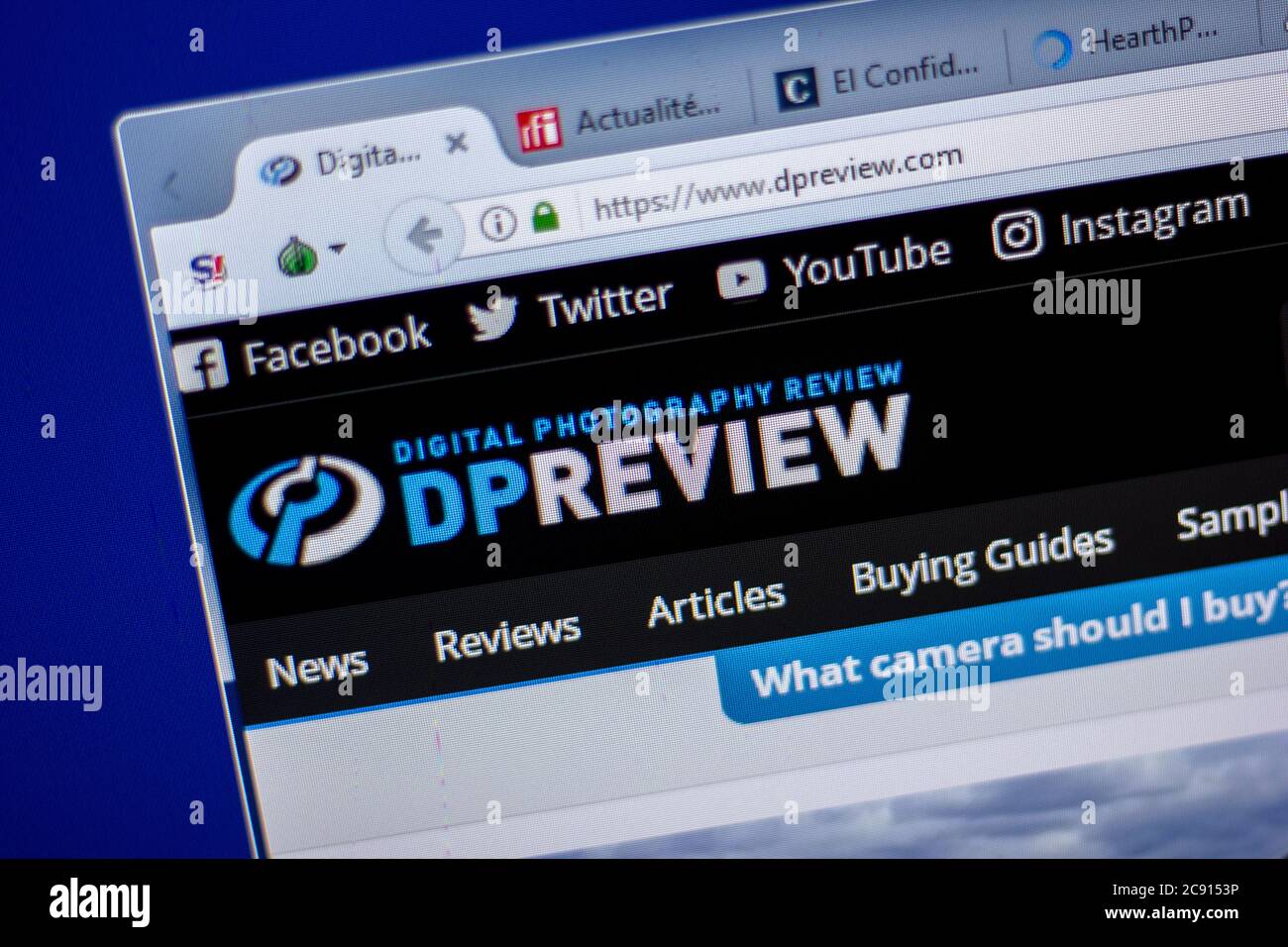 Ryazan, Russia June 05, 2018 Homepage of DPreview website on the