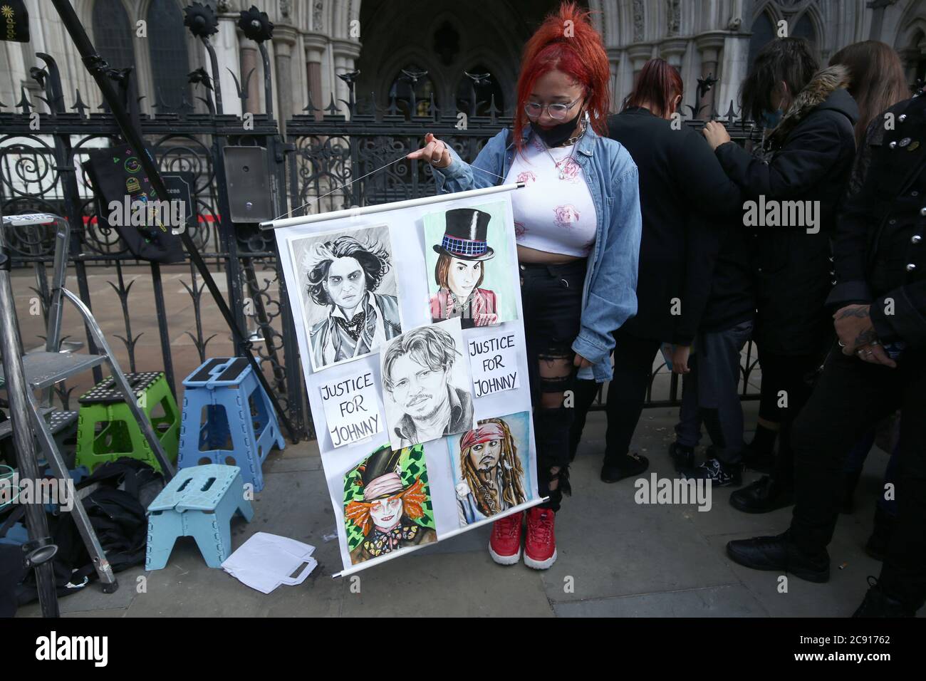 29+ Johnny Depp Drawing In Court amber heard i love you