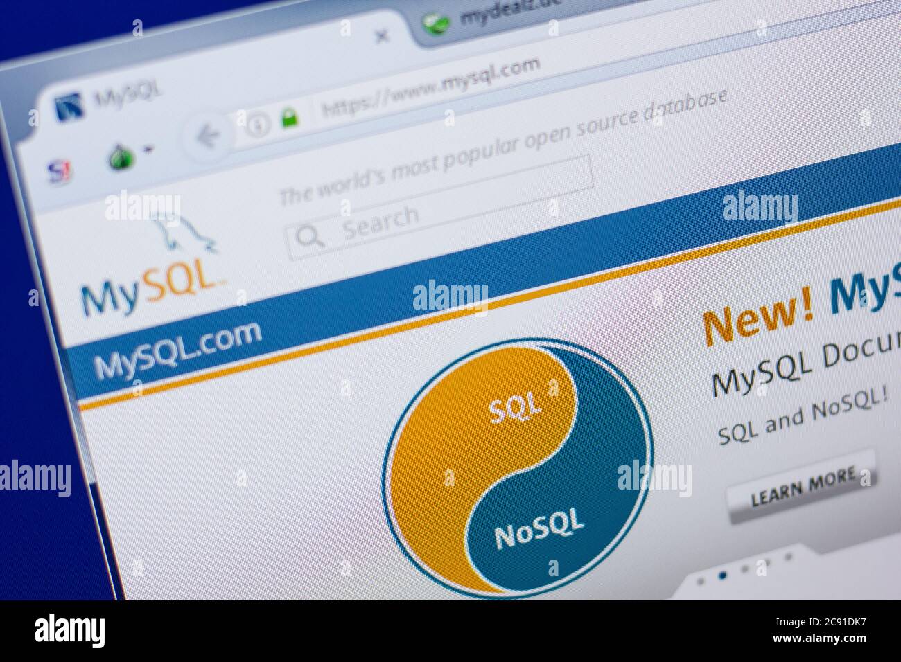 Mysql logo hi-res stock photography and images - Alamy