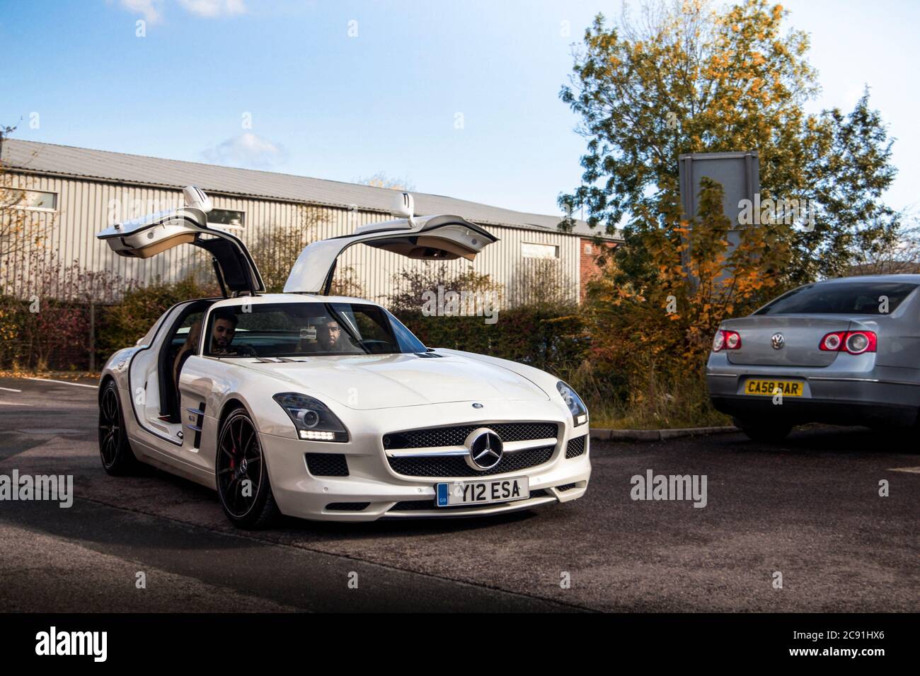 Gullwing doors hires stock photography and images Alamy
