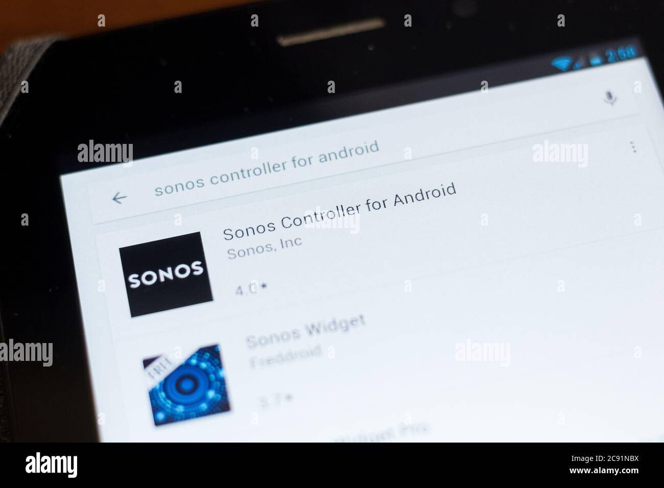 Sonos controller hi-res photography and images - Alamy