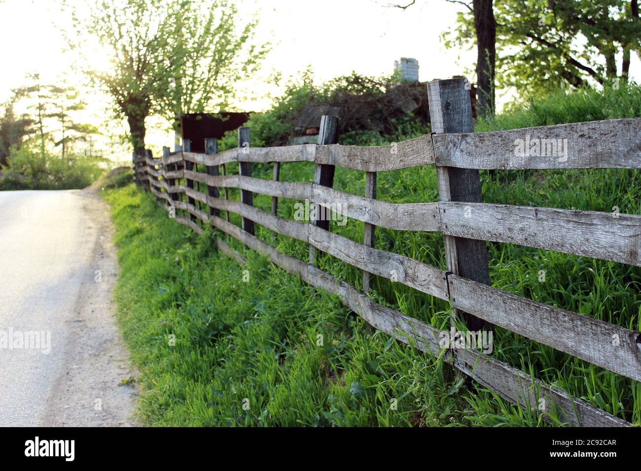 Empty road wooden rustic hi-res stock photography and images - Alamy