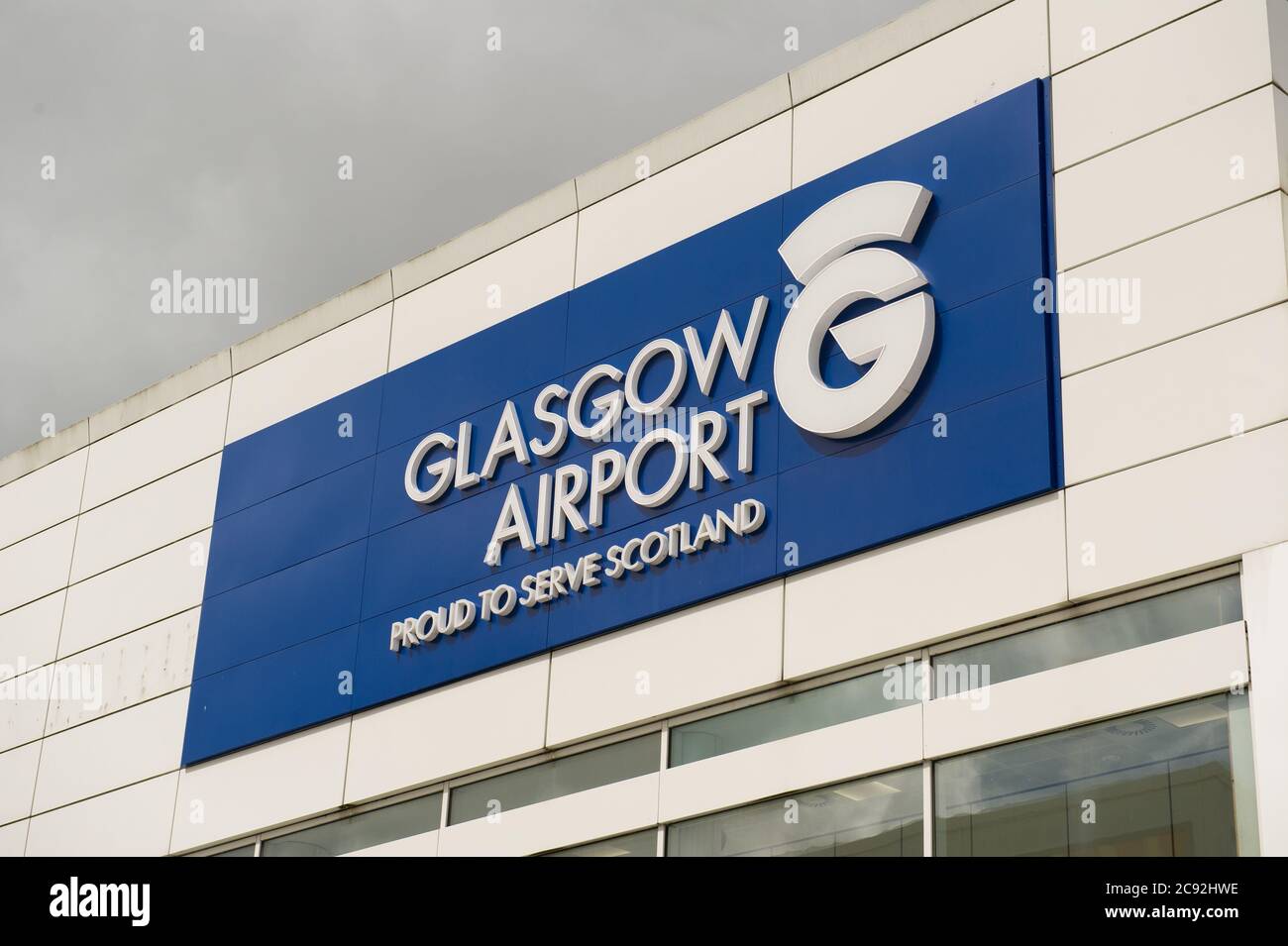 Sign for glasgow airport proud to serve scotland hires stock
