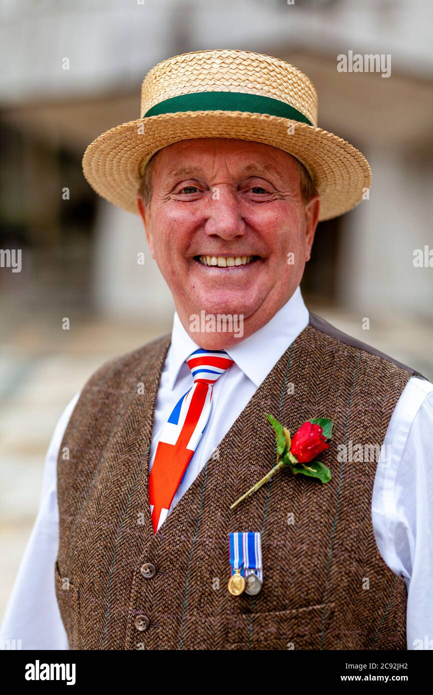 Master Of Ceremonies Mc High Resolution Stock Photography And Images Alamy