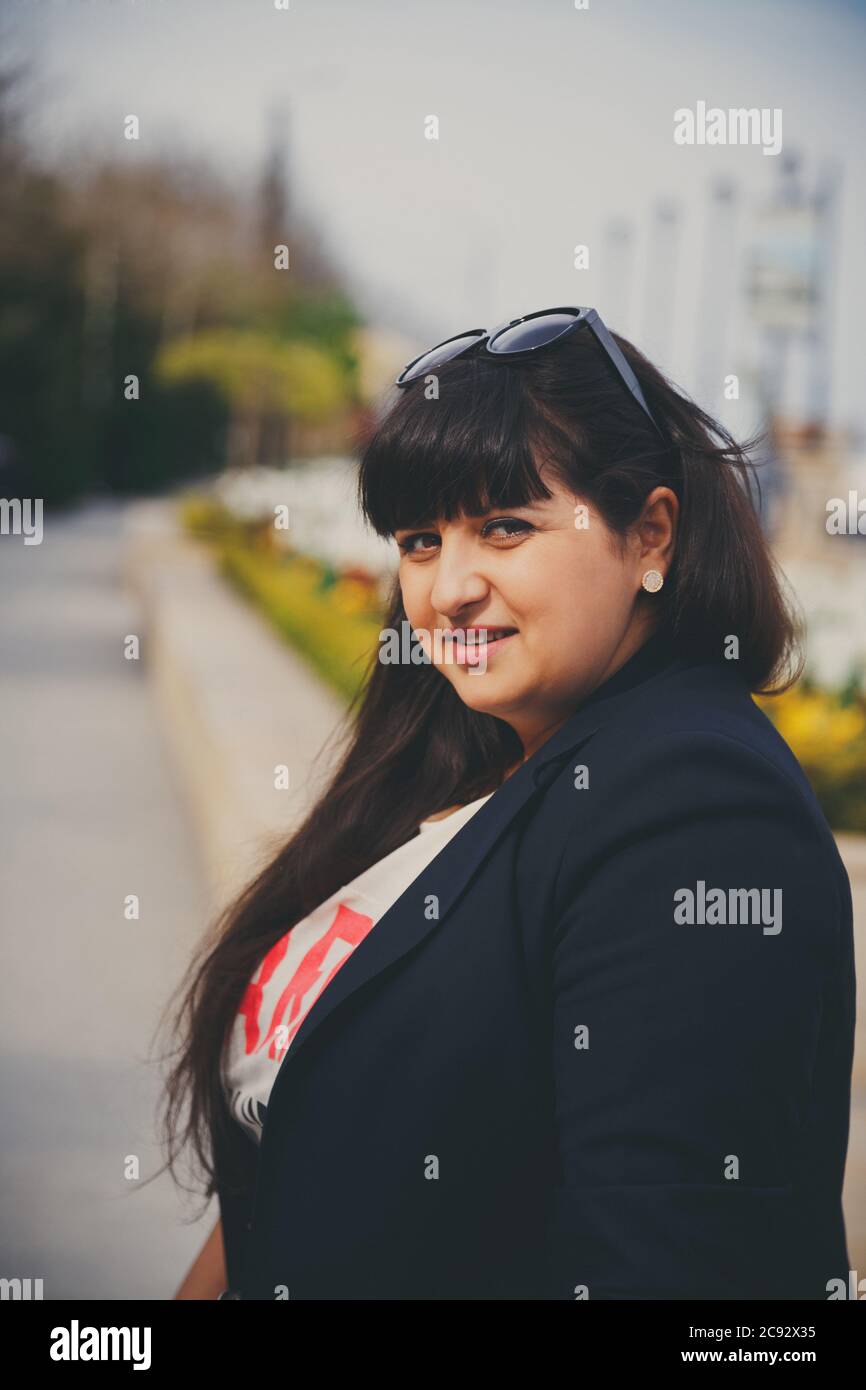 Confident fat girl hi-res stock photography and images - Alamy