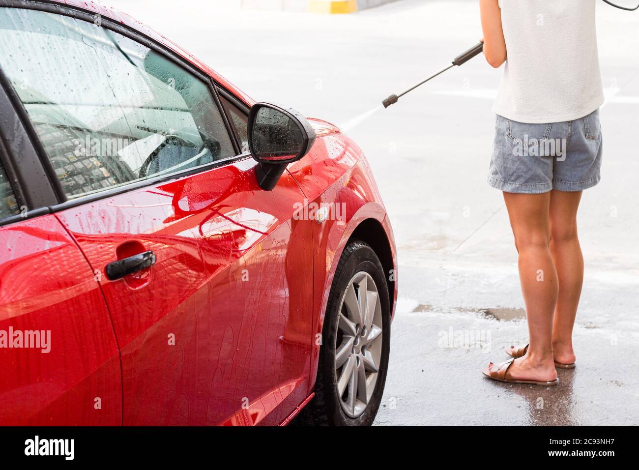 Car wash self service hi-res stock photography and images - Page 40 - Alamy