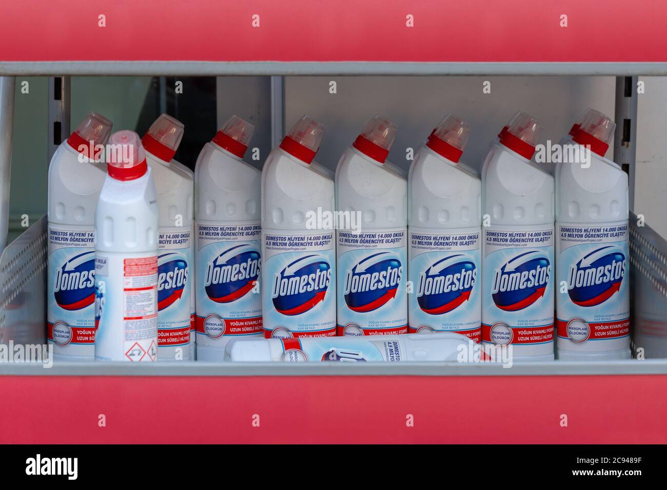 Domestos household hi-res stock photography and images - Alamy