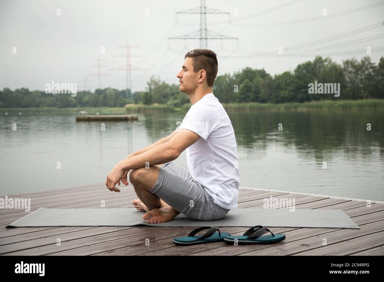 Hamburg, Germany. 11th June, 2019. To the topic service report of Sabine Meuter from 29 July 2020: With a portion of mindfulness in everyday life, one can learn to perceive one's own gut feeling better. Credit: Christin Klose/dpa-tmn/dpa/Alamy Live News Stock Photo