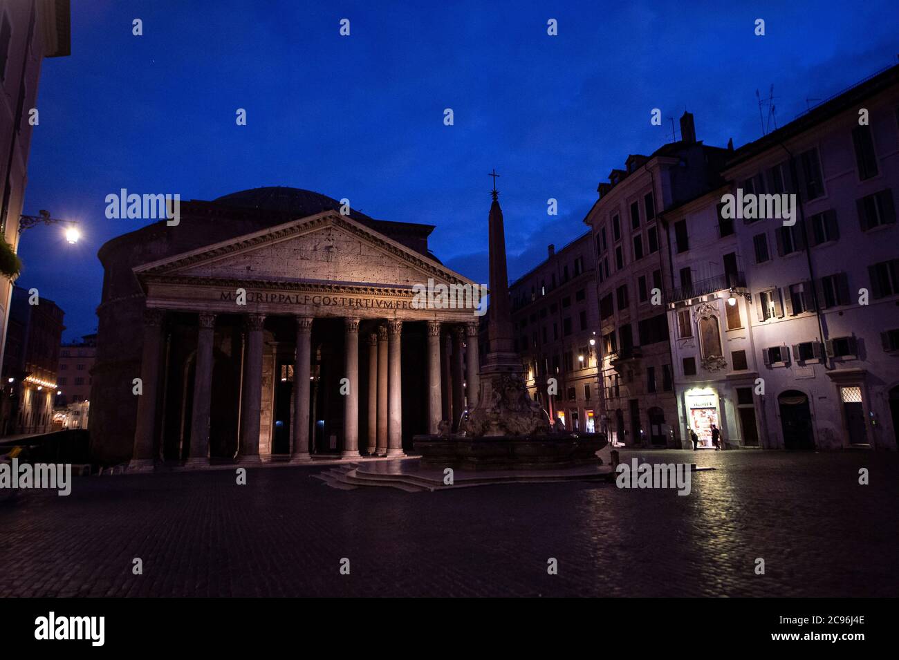 The Panteon, Rome as Italy shut all stores except pharmacies and food shops in a desperate bid to halt the spread of the coronavirus in the country. Stock Photo