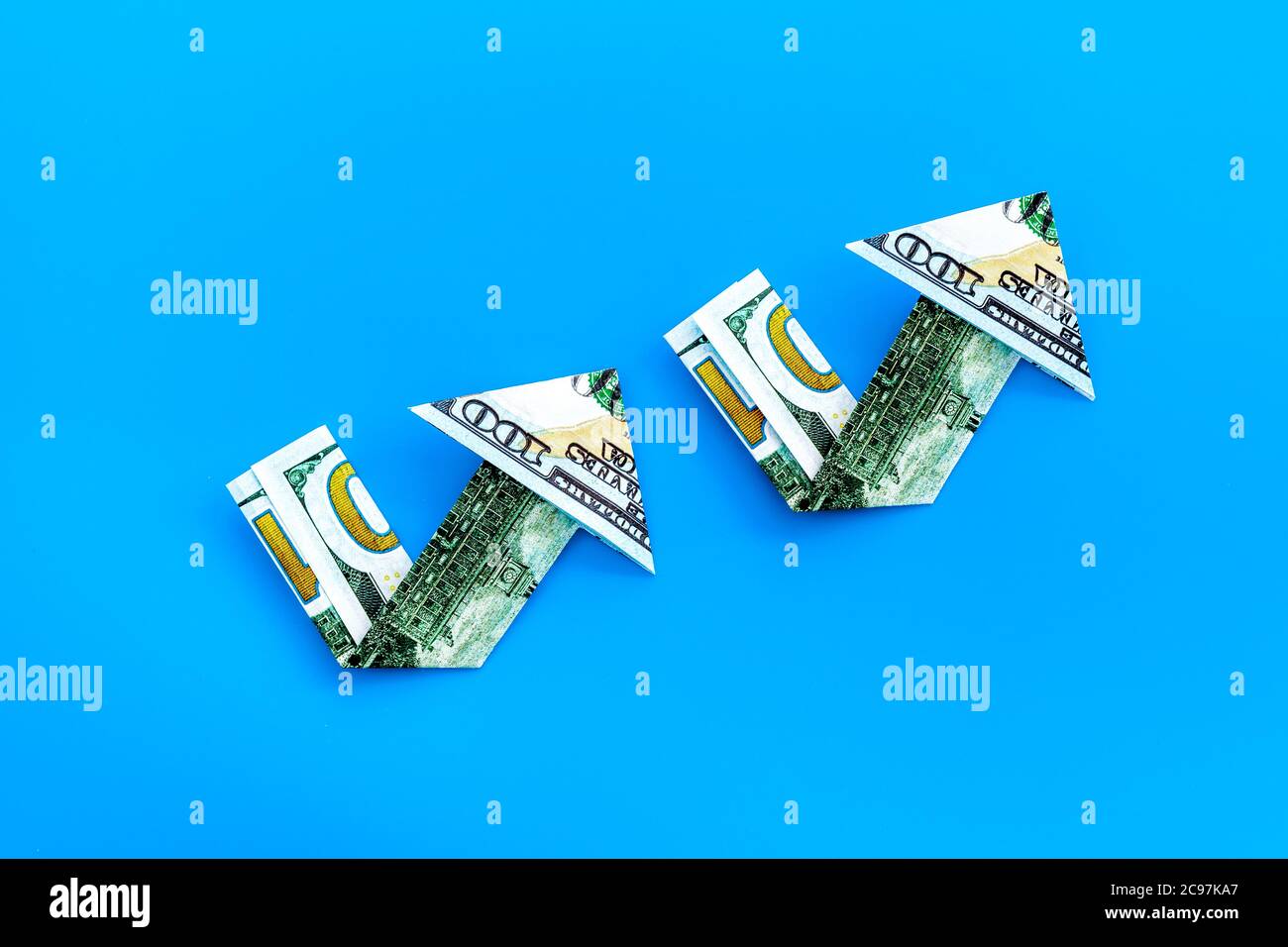 Arrow of dollar chart currency trading concept Stock Photo Alamy