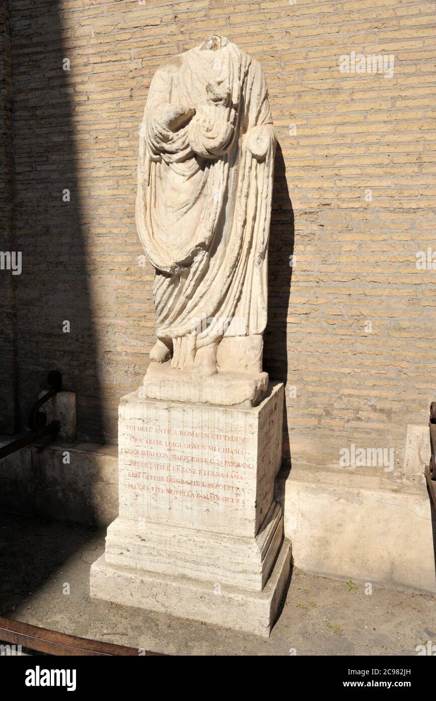Italy, Rome, Piazza Vidoni, ancient roman statue of Abate Luigi, one of