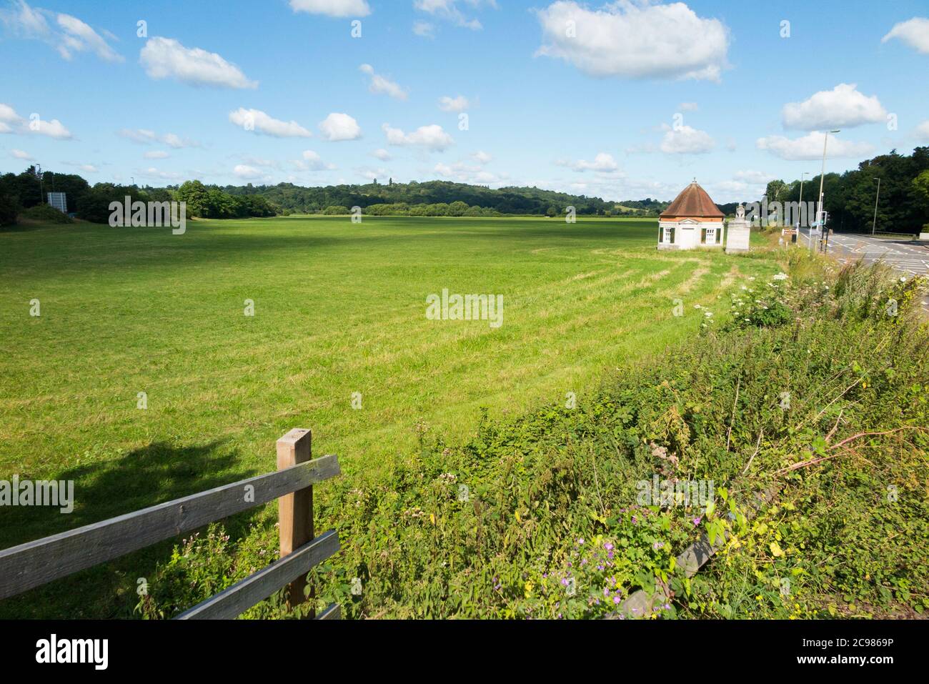 Runnymede meadows & flood plain, site of the signing of Magna Carta in year 1215 by King John & the English Barons. Bright and sunny summer day. Surrey UK (119) Stock Photo