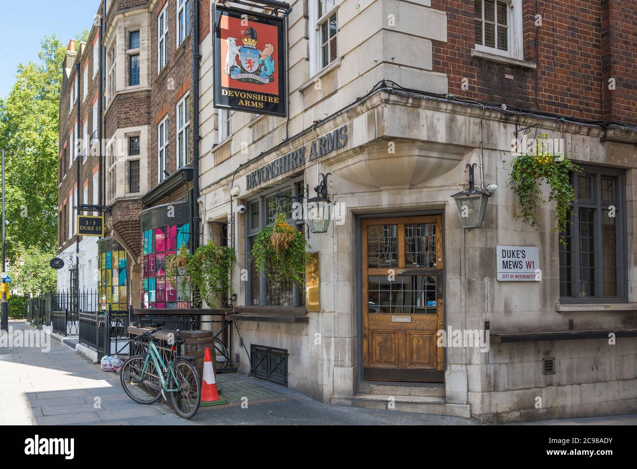 The Devonshire Arms, a traditional English pub in Duke Street ...