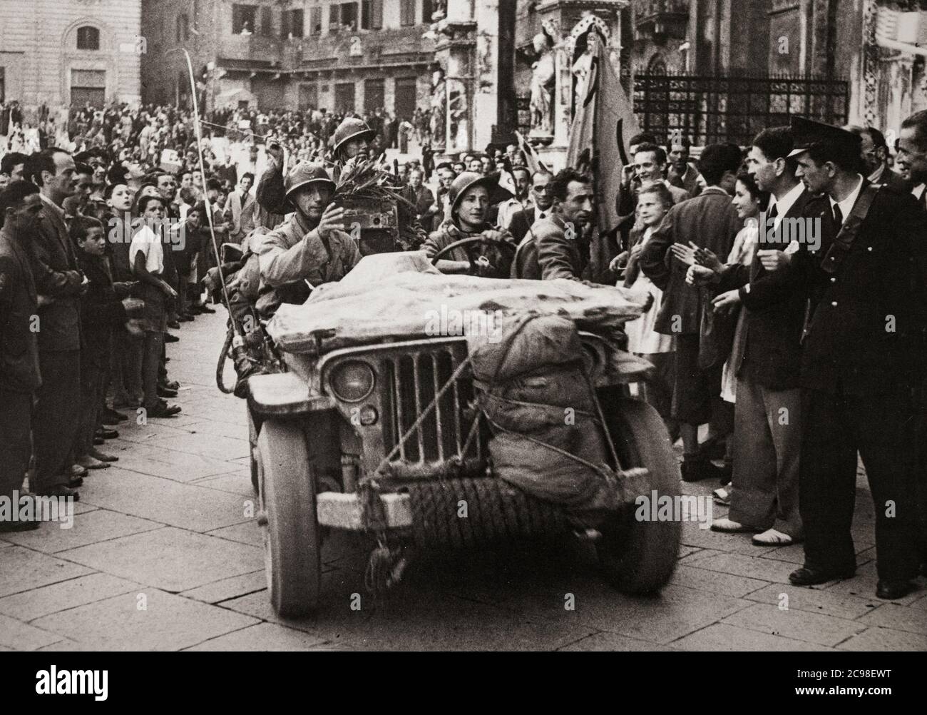 French Expeditionary Corps drive into captured Siena, Italy during the Italian campaign of 1944-1945. Stock Photo