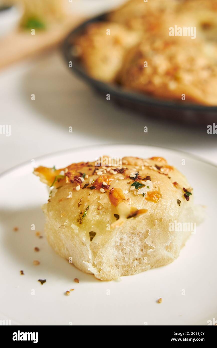 Freshlymade delicious cheese bubble pizza bread with ingredients and