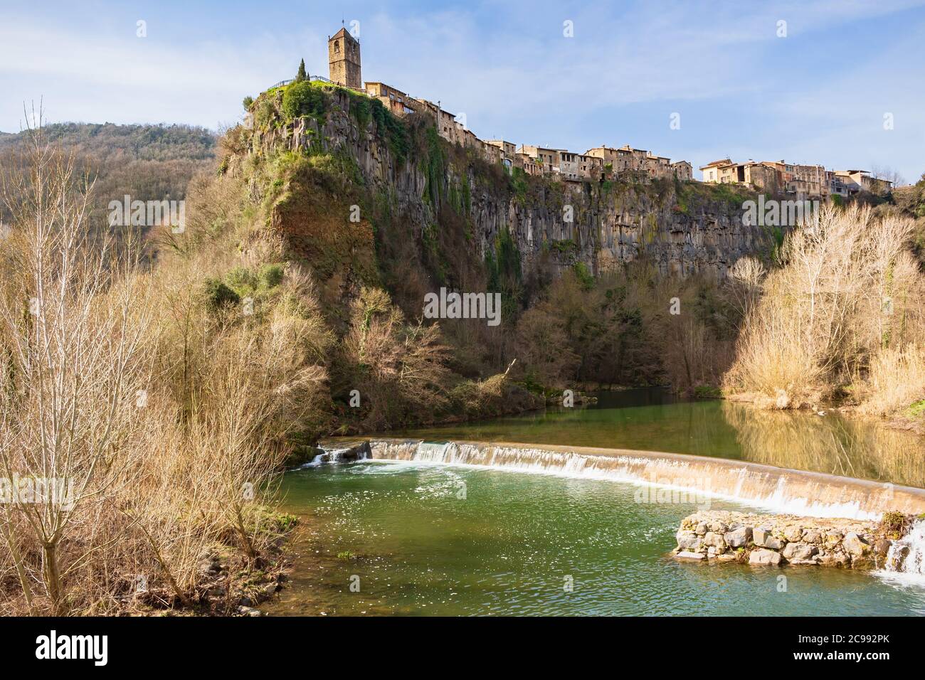 Medieval city on a river hi-res stock photography and images - Alamy
