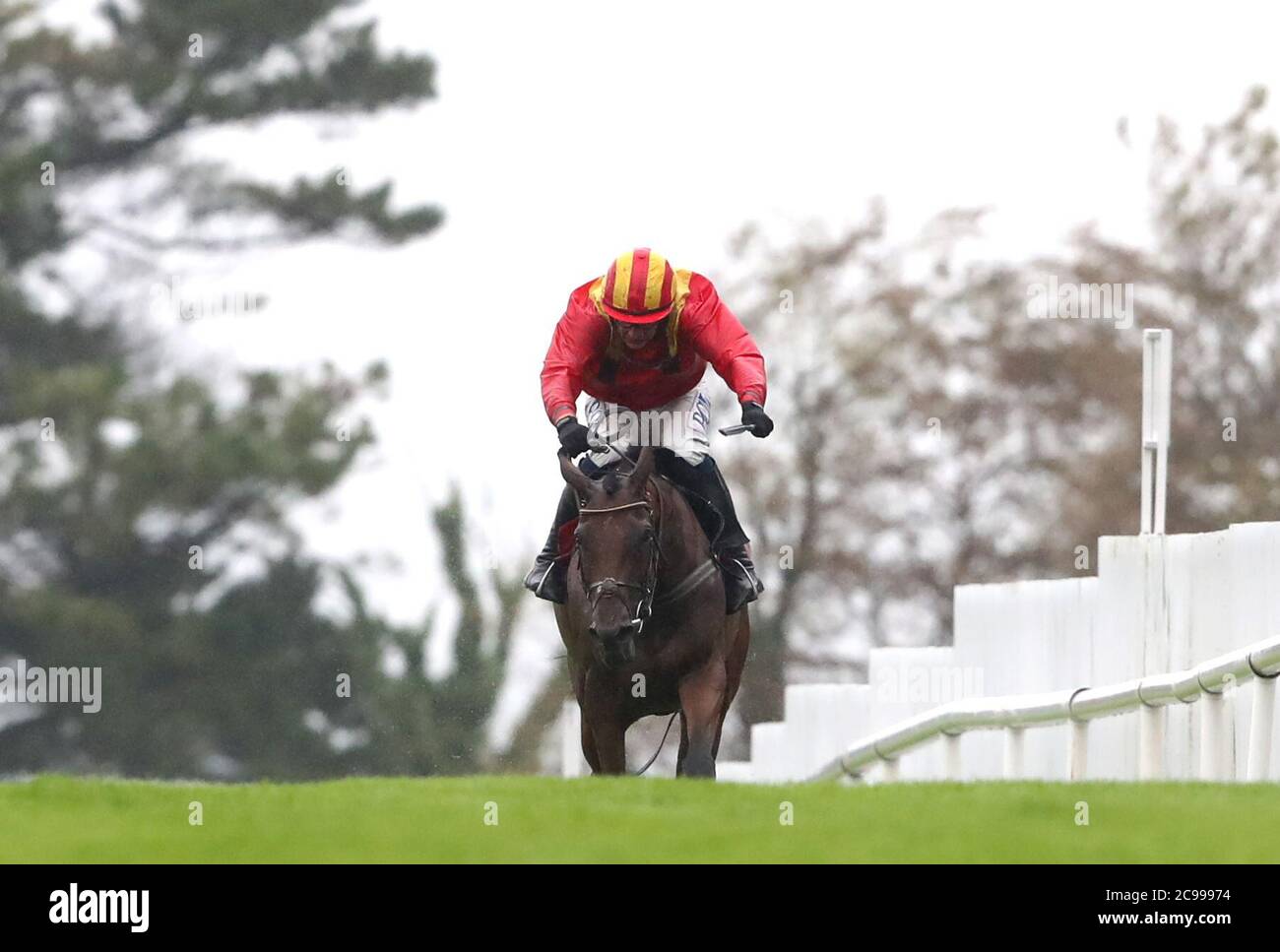 Bon Retour ridden by Paul Townend wins the Play The Tote Trifecta Handicap  Hurdle during day three of the 2020 Galway Races Summer Festival at Galway  Racecourse Stock Photo - Alamy