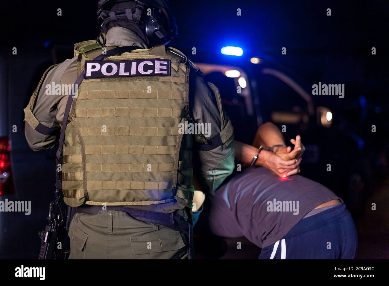 Man handcuffed police car hires stock photography and images Alamy