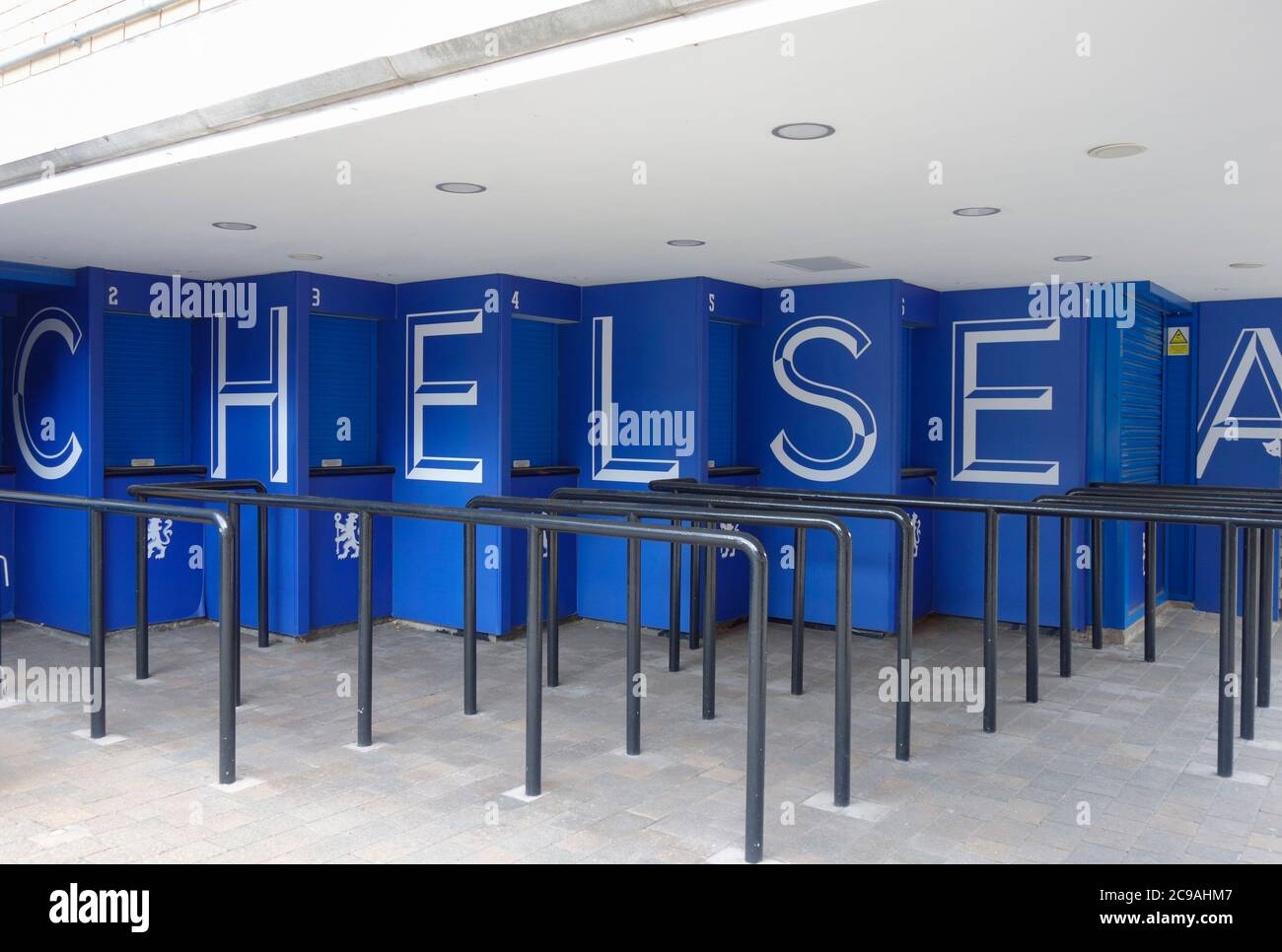 Stadium seating at stamford bridge hires stock photography and images