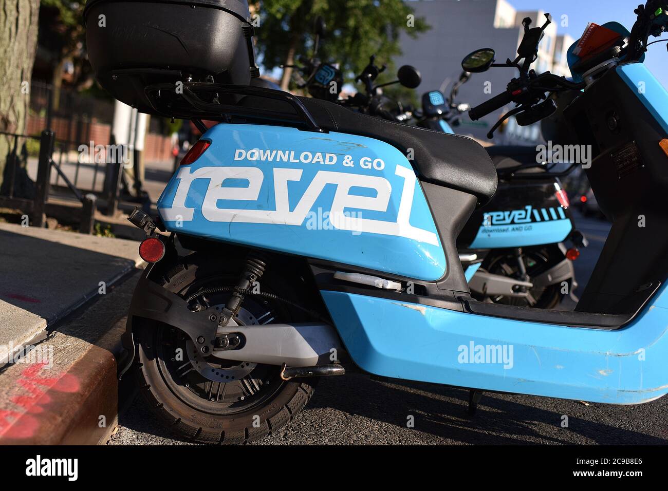 Revel stops moped service in New York City after second death