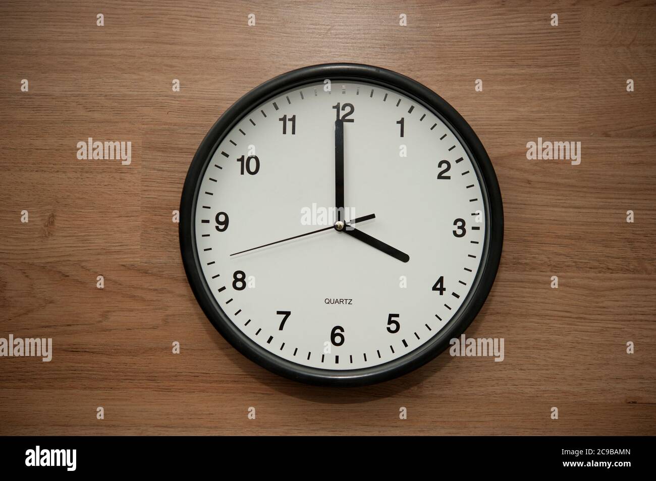 Four o clock hires stock photography and images Alamy