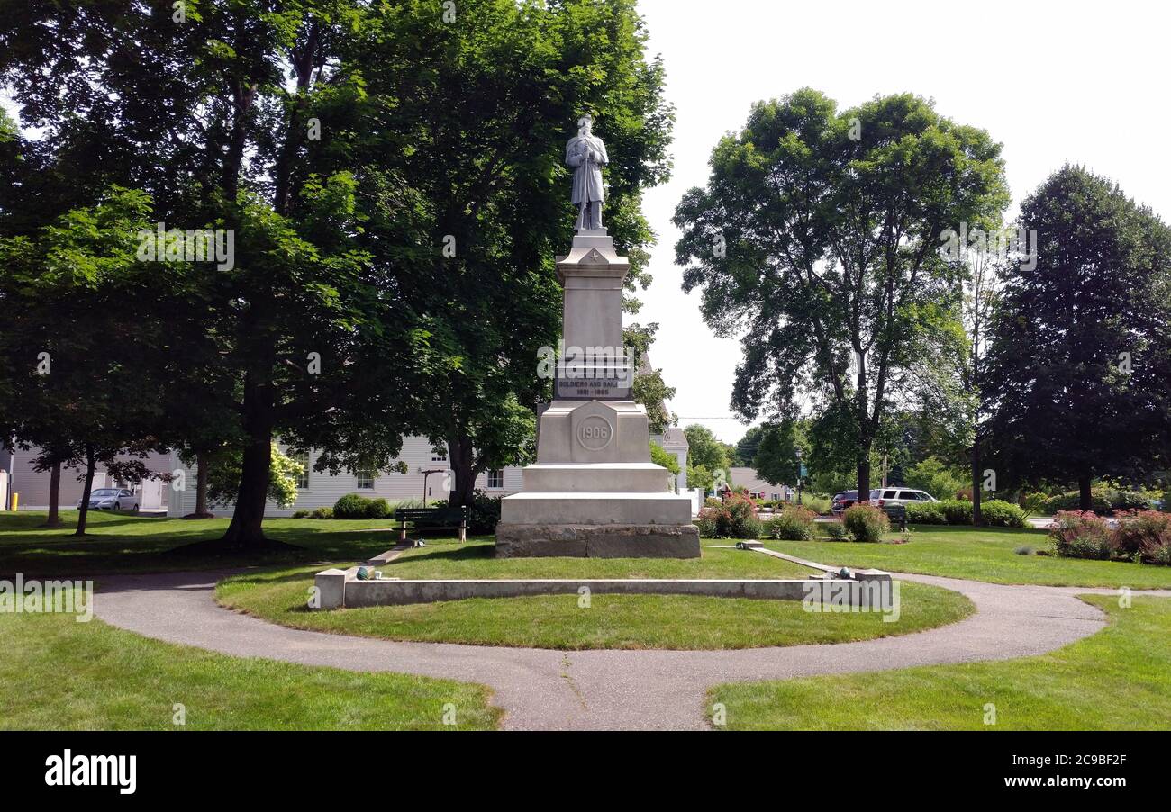 Monument to the Soldiers and Sailors of the Union, Memorial Park, erected in 1906, Freeport, ME, USA Stock Photo
