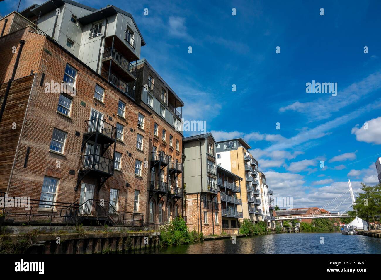 Riverside apartments Norwich, The Malt house, converted Warehouse Stock Photo Alamy