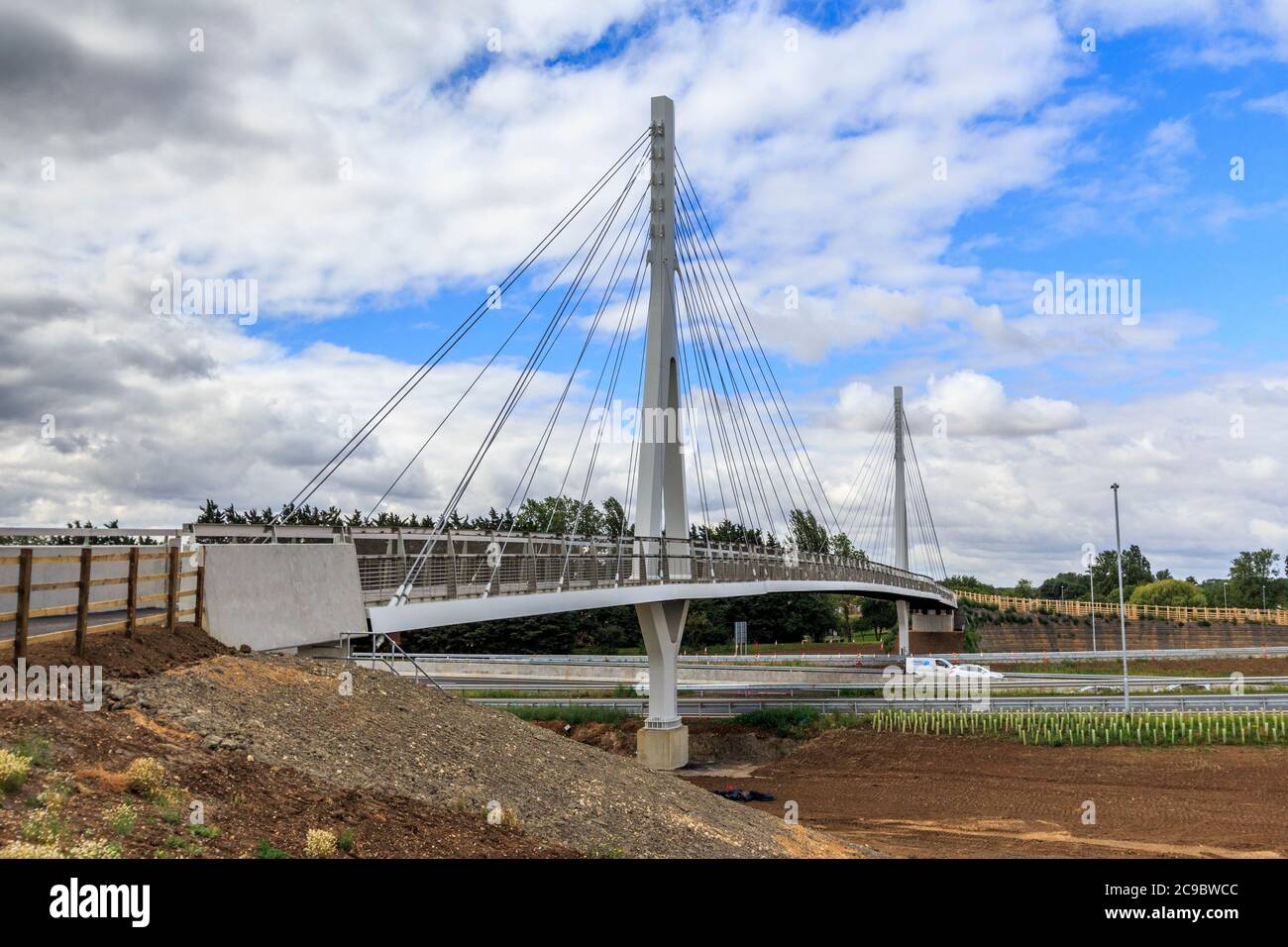 Highways Agency built Cable Stayed steel footbridge cycle and footway over A14 at Bar Hill , Cambridgeshire, Cambs, England, uk Stock Photo