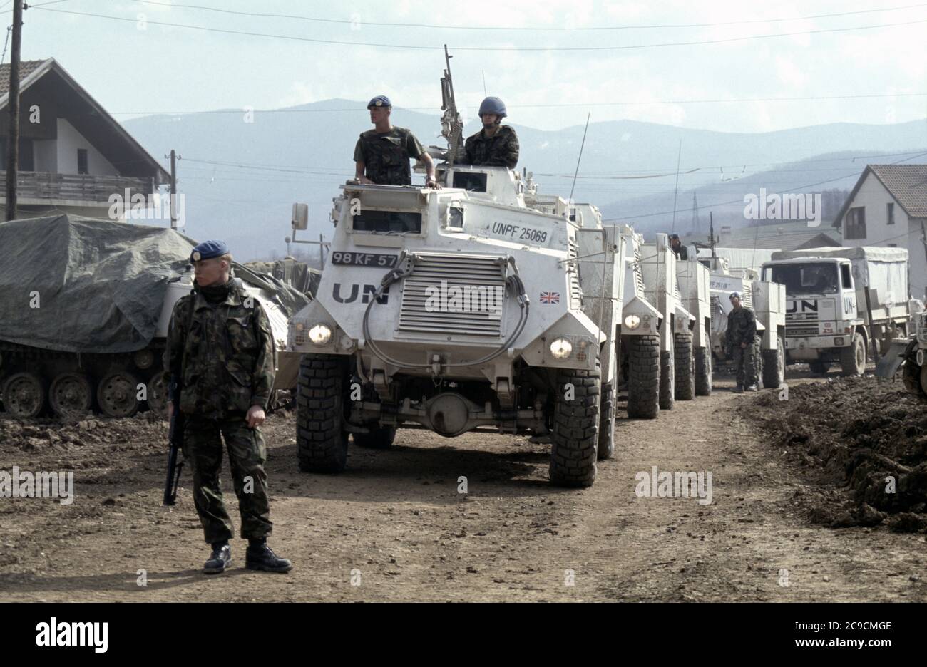 21st March 1994 During the war in Bosnia: just arrived, British Army Saxon APCs of the Duke of Wellington's Regiment inside the British base in Bila, near Vitez. Stock Photo
