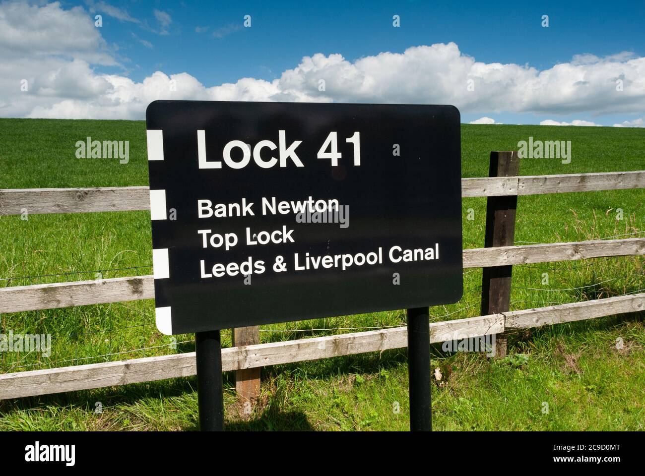 Bank Newton Top Lock, Lock 41, on the Leeds / Liverpool canal Stock Photo