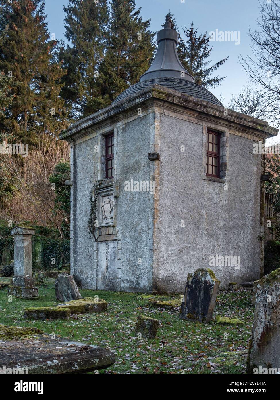 Lennox Mausoleum at Campsie Glen Built around 1714, the Lennox Family vault is situated in St Machan's graveyard at Clachan of Campsie where some of t Stock Photo