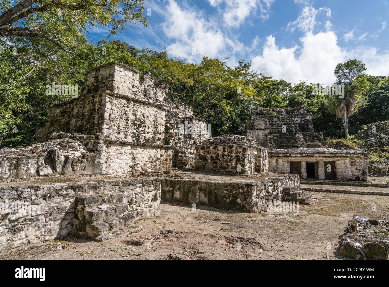 Structure 7H-3 in the ruins of the Mayan city of Muyil or Chunyaxche in the Sian Ka'an UNESCO World Biosphere Reserve in Quintana Roo, Mexico. Stock Photo